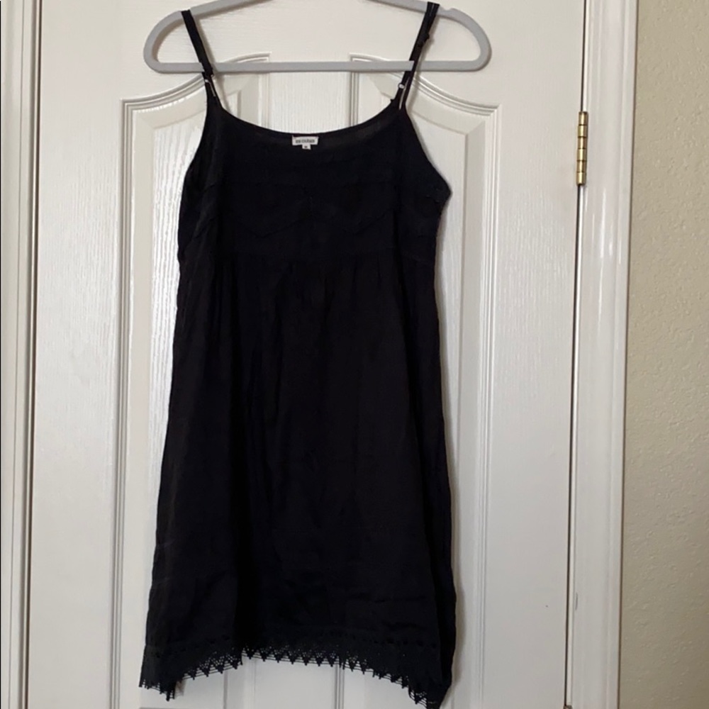 Créme Sundress black with lace